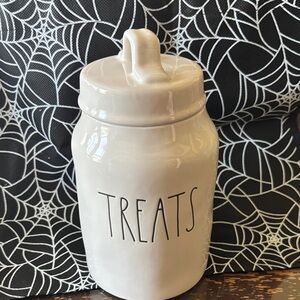 Rae Dunn Cream Ceramic Treats Jar NWOT